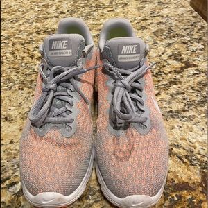 Worn twice, Nike Airmax